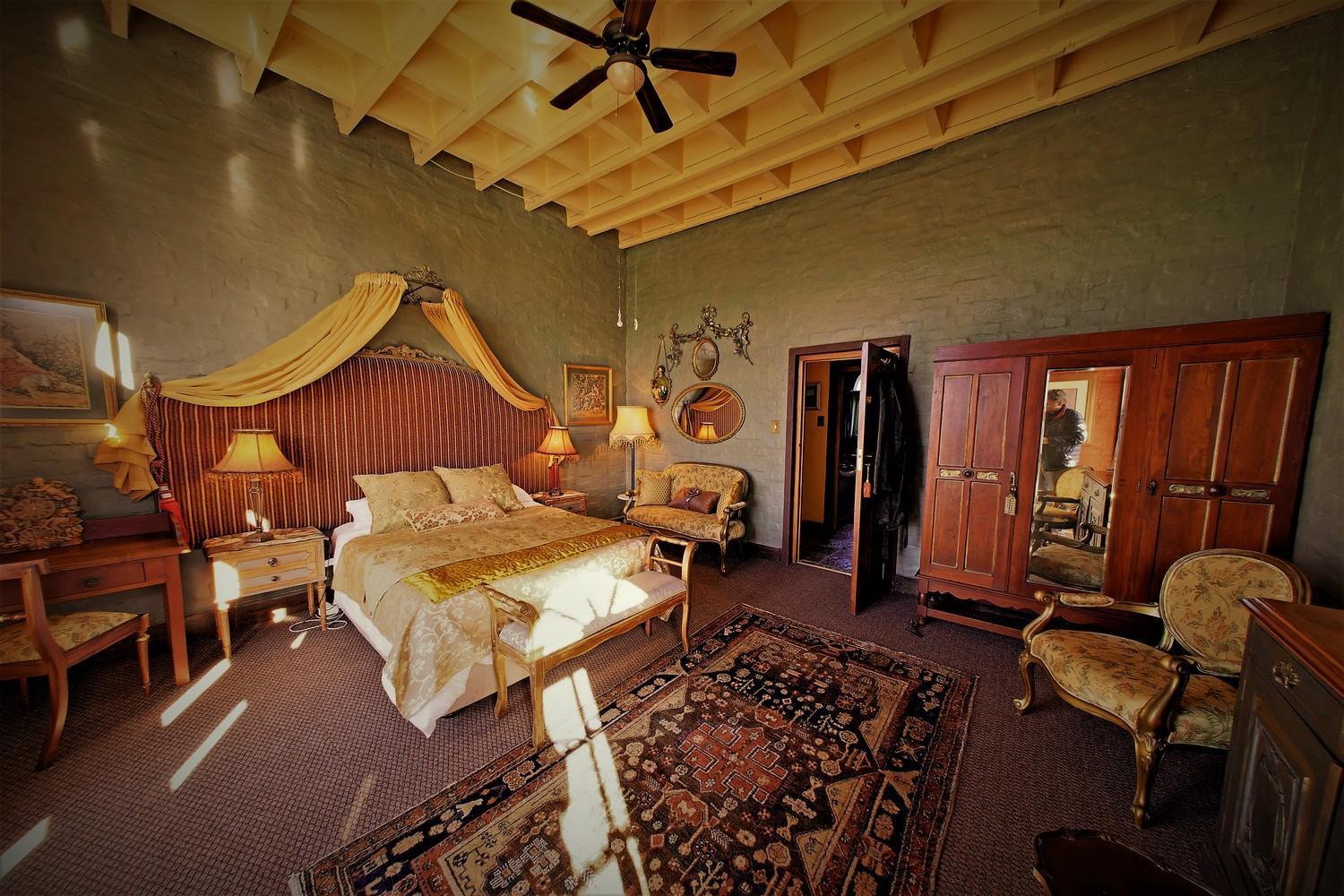 Bygracealone Manor Outeniekwa Exterior foto